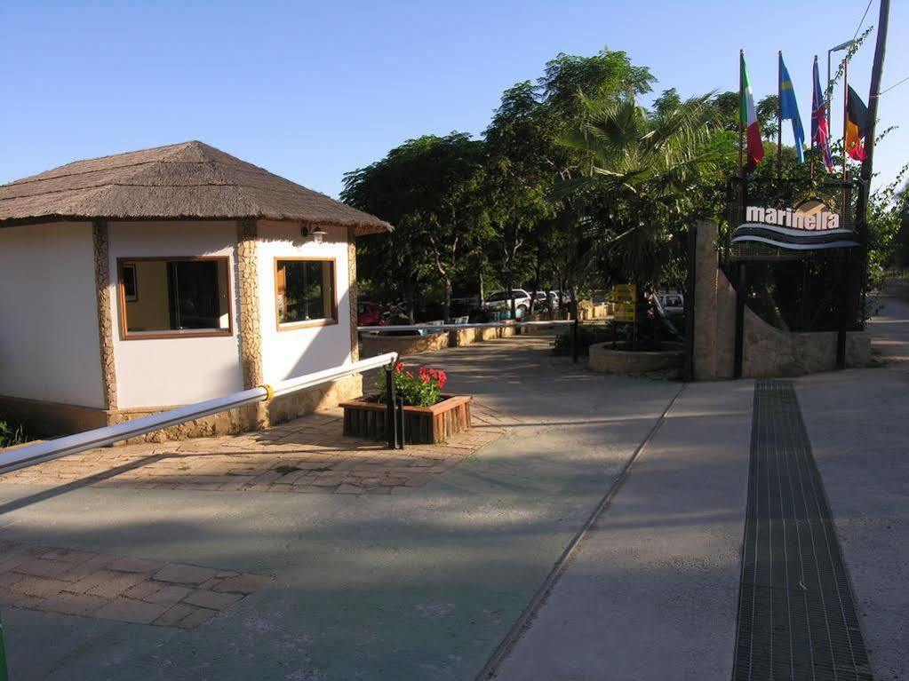Villaggio Marinella Direttamente Sul Mare Isola Di Capo Rizzuto Ngoại thất bức ảnh